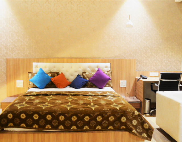 Suite Room